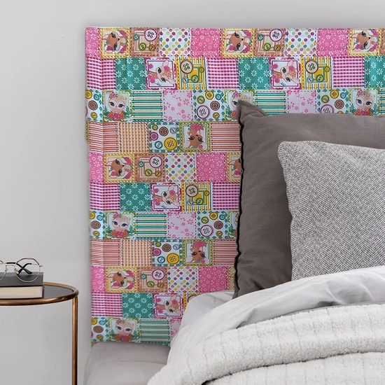 Patchwork mintás állatos falvédő
